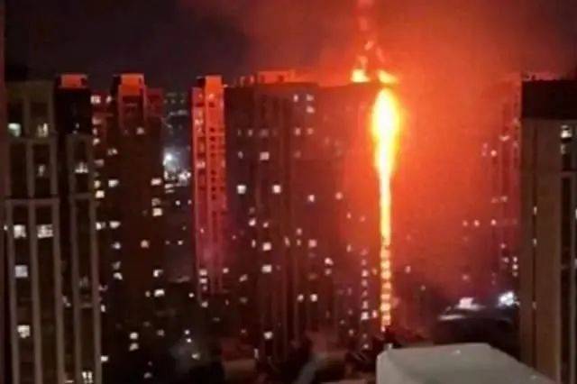 警惕！外墻保溫為何容易 “引火燒身”<strong></p>
<p>外墻保溫
</strong>，這些消防安全知識(shí)要知道:外墻保溫
